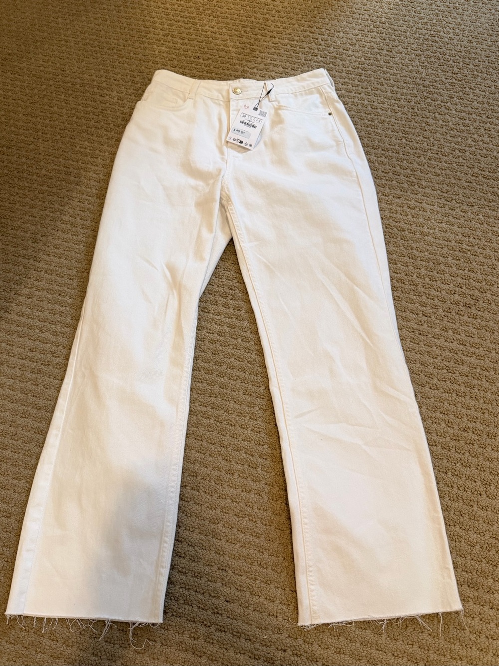 Zara White Straight Leg Jeans with Raw Hem
